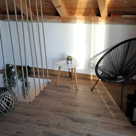 Kuca Get * Betina (Sibenik-Knin)