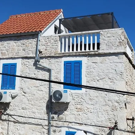 度假居 Kuca Get 贝蒂纳