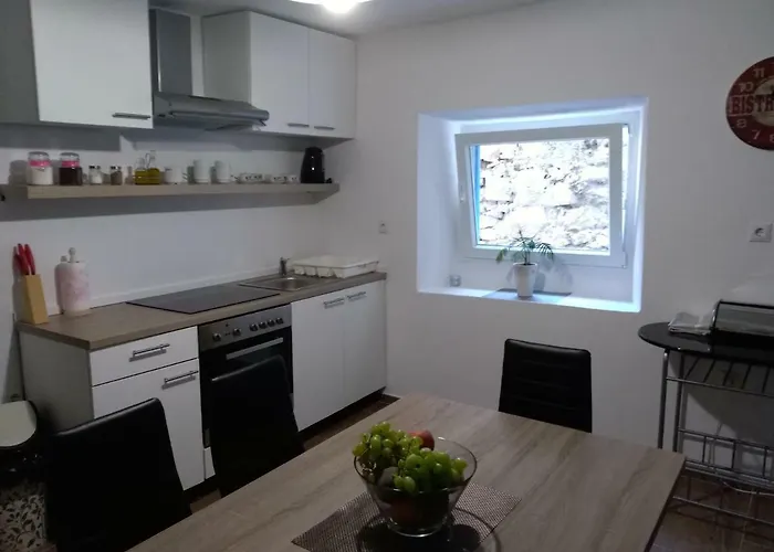 Dom wakacyjny Kuca Get *